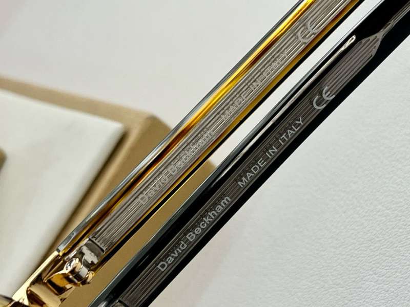 Picture of David Beckha Sunglasses _SKUfw56678203fw